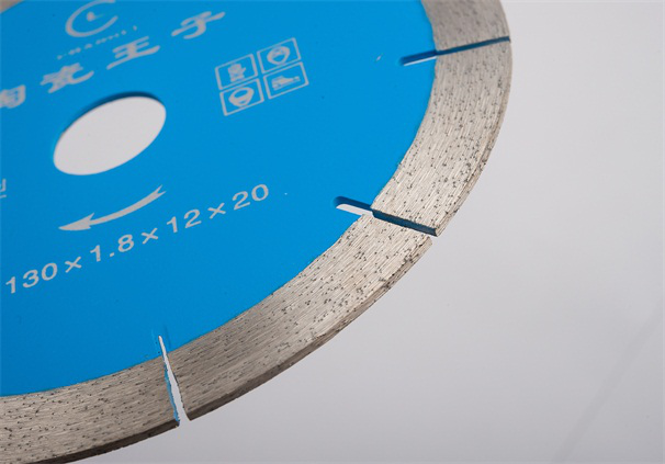 金剛石顆粒加工工藝影響著陶瓷切割片什么牌子好？