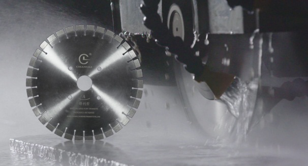 你知道嗎？金剛石濃度影響著馬路切割片的性能！