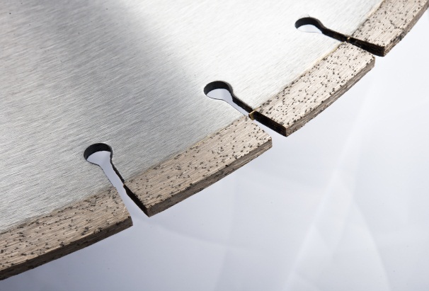 花崗巖大板加工流程及花崗巖鋸片鋸機介紹！